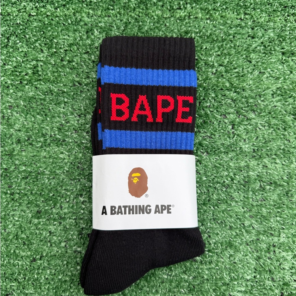 A bathing Ape Logo Socks
